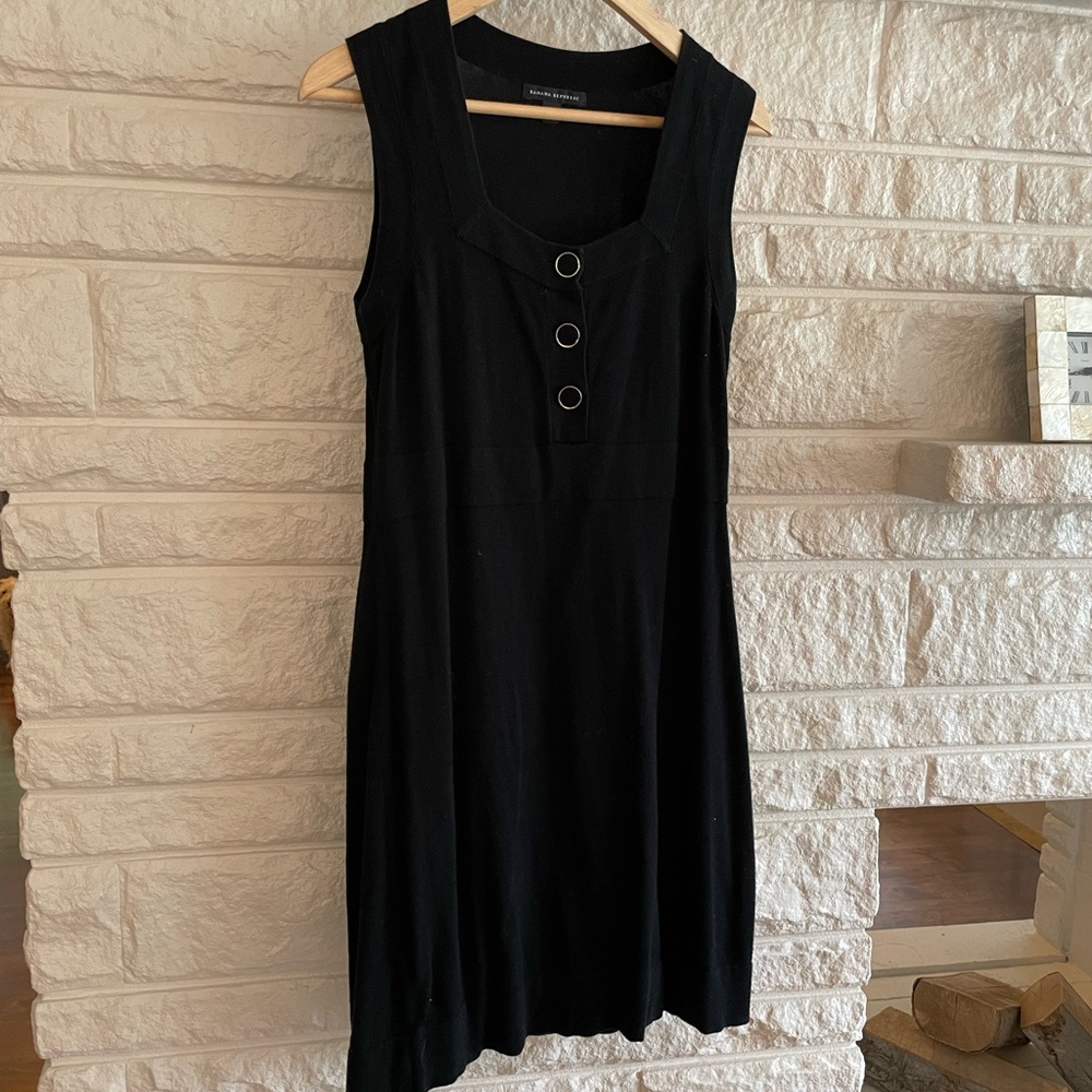 ✅Banana Republic Black Button Dress